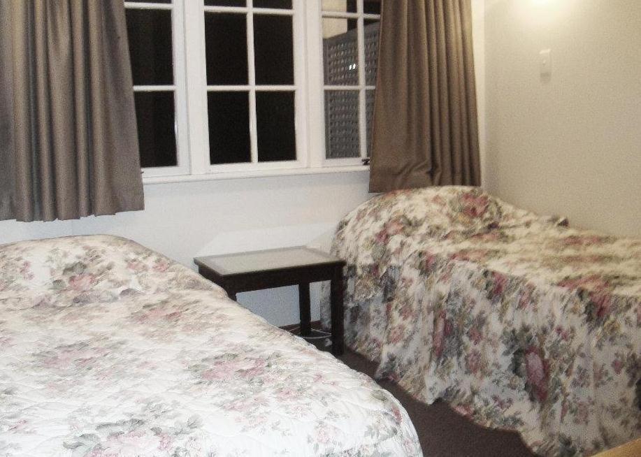 Browns Bay Olive Tree Motel & Apartment Okura Bush Camera foto